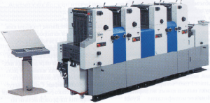 Четырехкрасочная машина с портретной подачей бумаги